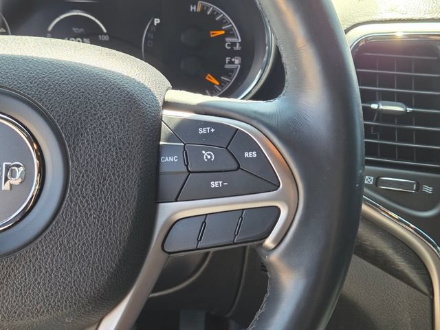Used 2018 Jeep Grand Cherokee Altitude AWD/4WD image 20