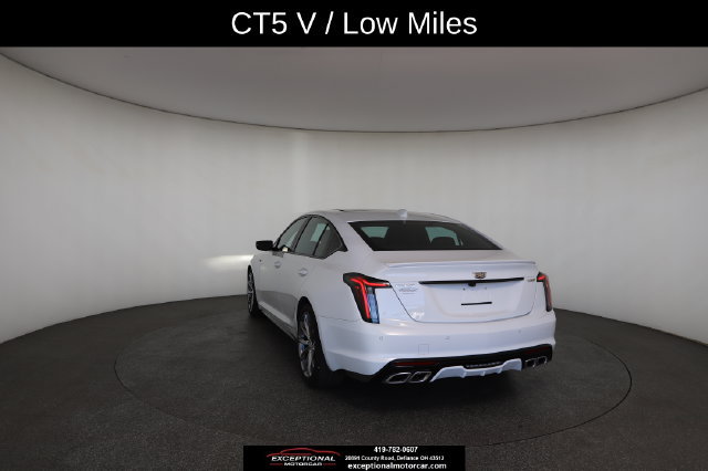 Used 2021 Cadillac CT5 V RWD image 13