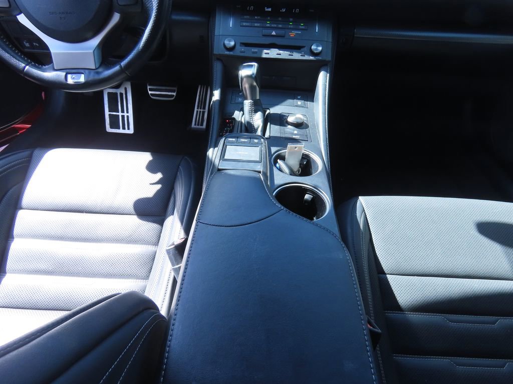 Used 2017 Lexus RC 200t F Sport image 9