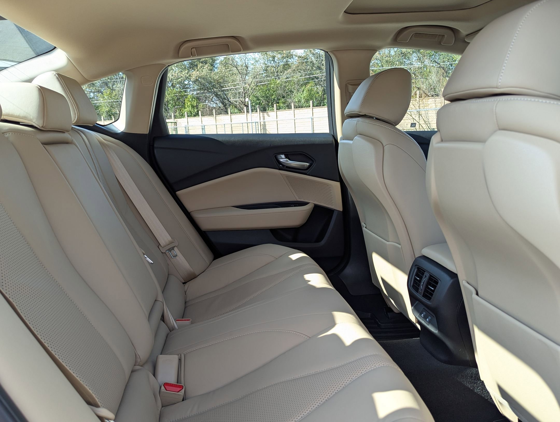 Certified 2025 Acura TLX w/ Technology Package FWD image 26