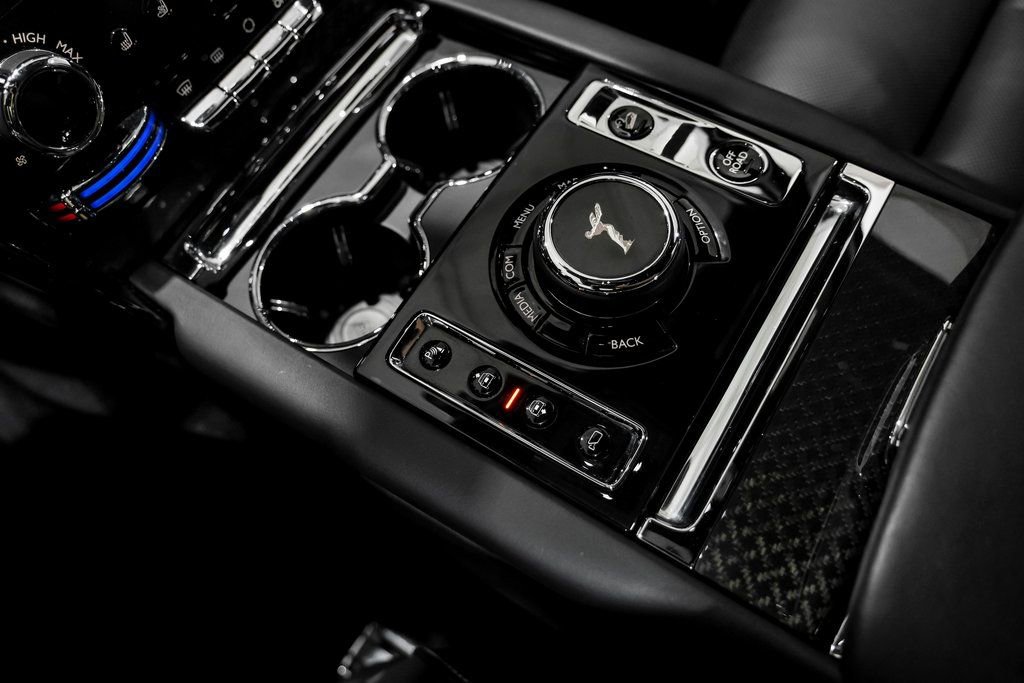 Used 2023 Rolls-Royce Cullinan Black Badge w/ Driver's Package image 26