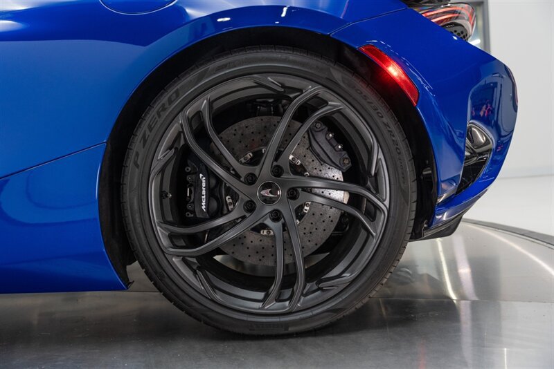 Used 2024 McLaren 750S Spider RWD image 99
