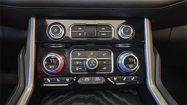 Used 2024 GMC Yukon XL Denali image 26