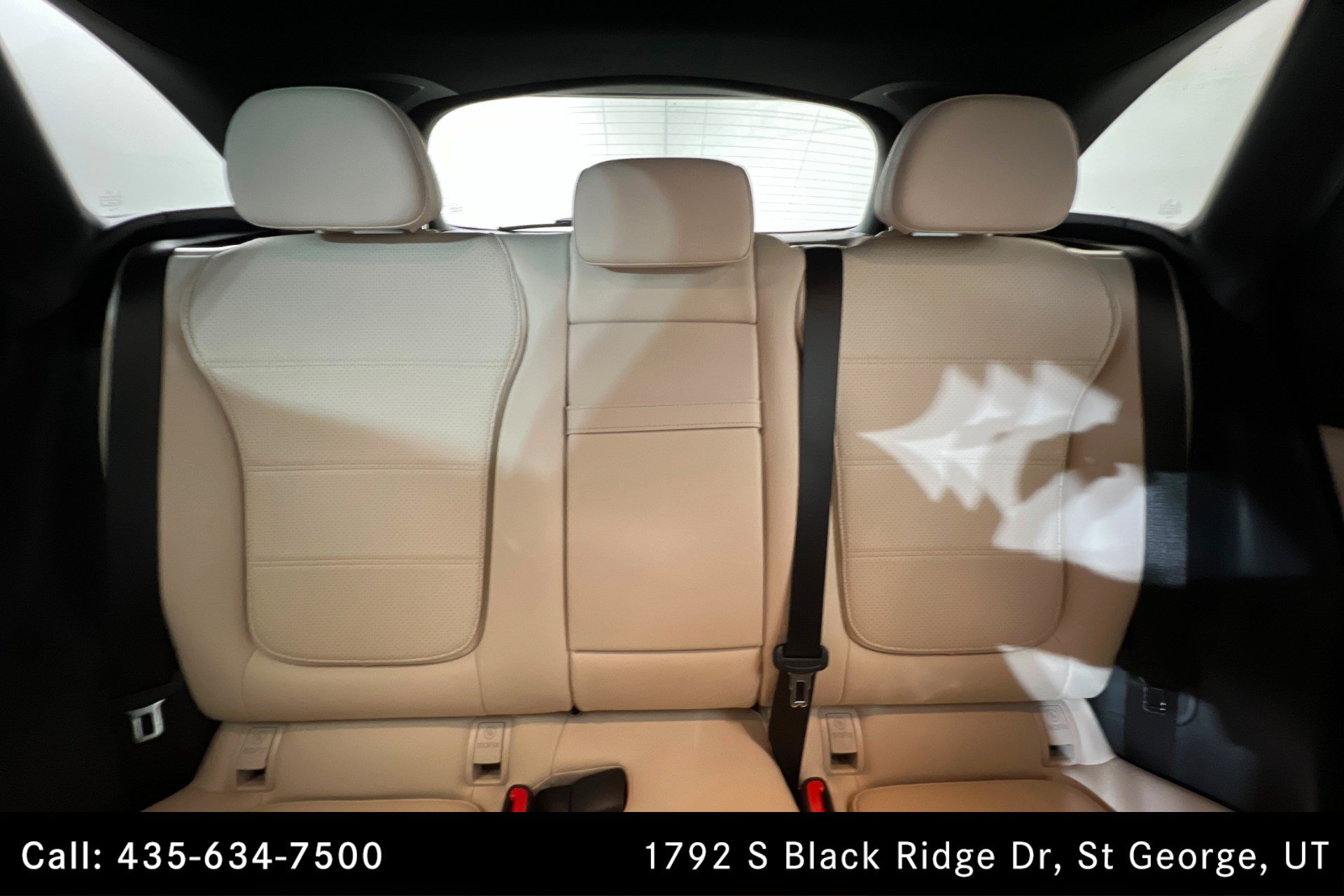 Certified 2025 Mercedes-Benz GLC 300 4MATIC image 23