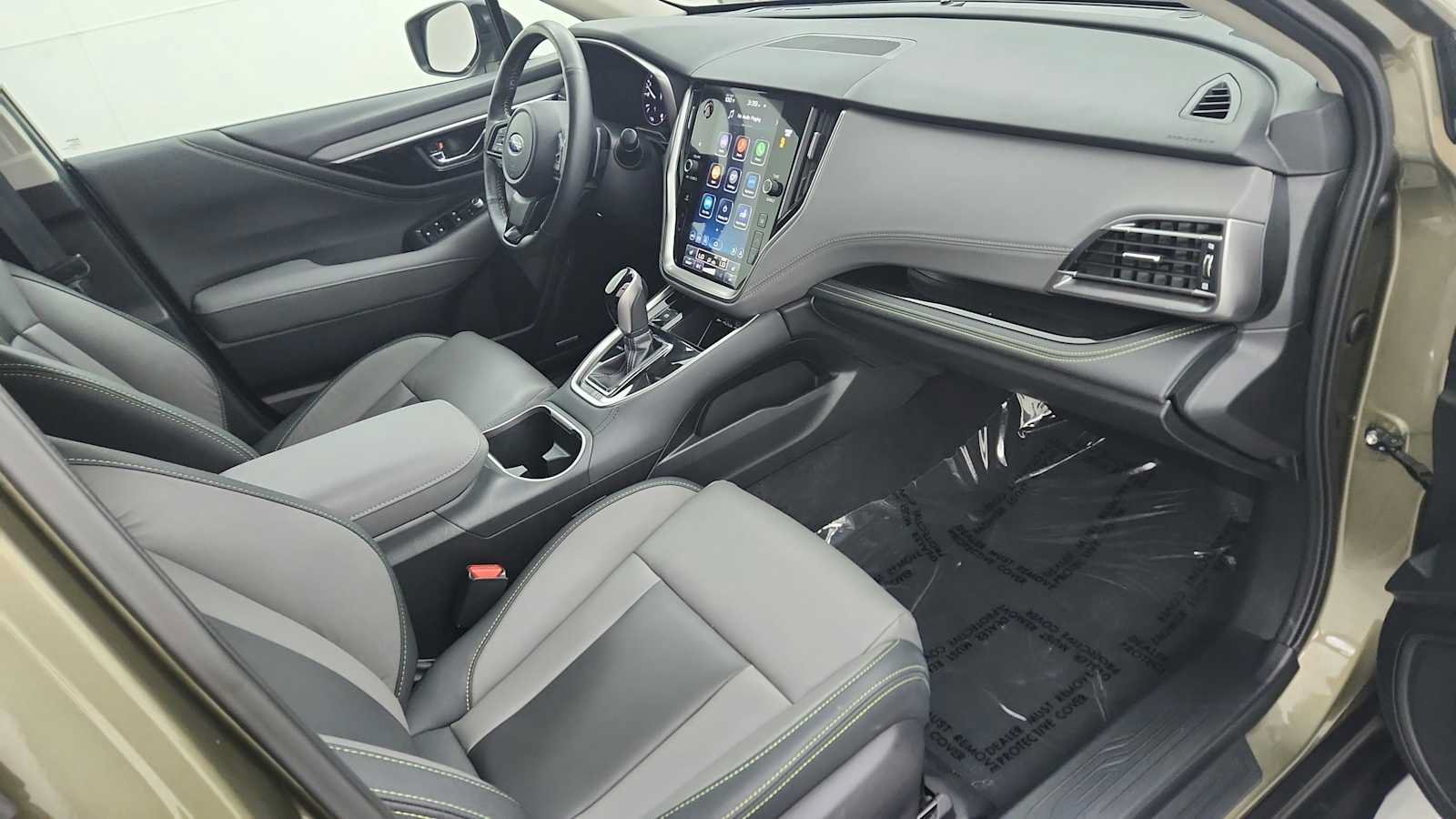 Certified 2025 Subaru Outback Onyx Edition AWD/4WD image 34