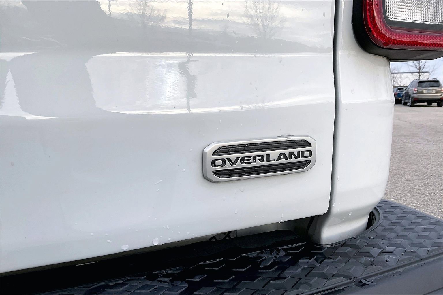 Used 2022 Jeep Gladiator Overland w/ Popular Equipment Package image 27