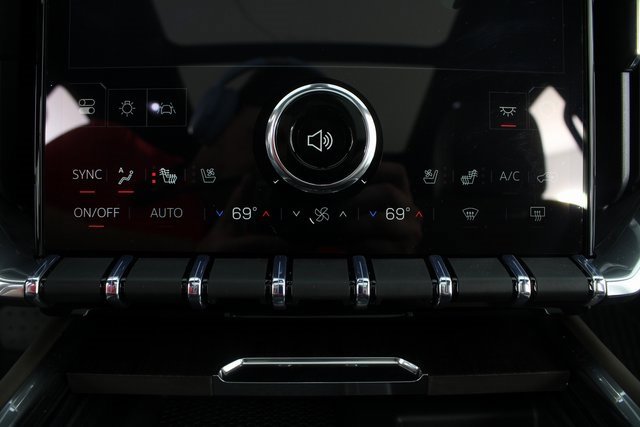 New 2026 GMC Acadia Denali Ultimate image 8