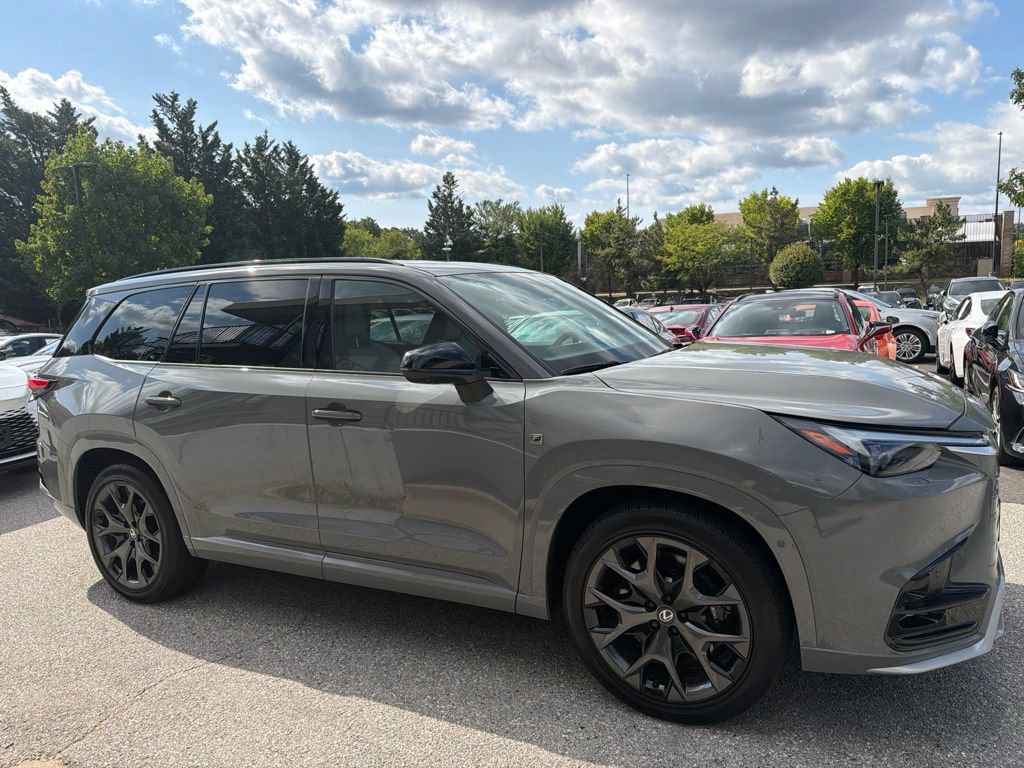 Certified 2026 Lexus TX 500h AWD w/ Technology Package image 9