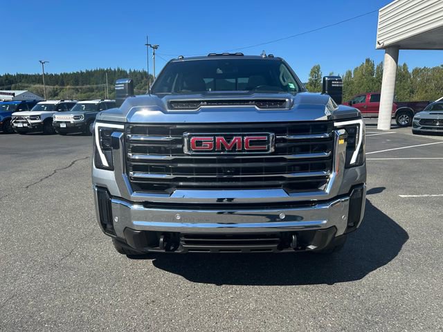 Used 2024 GMC Sierra 3500 SLT w/ SLT Premium Package image 8