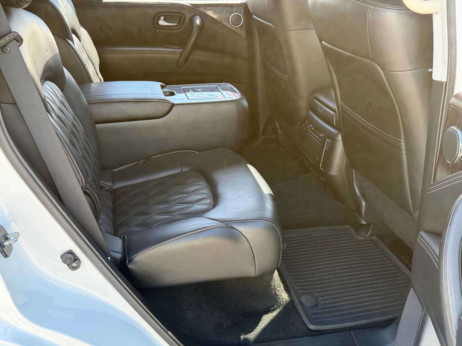 Used 2022 Nissan Armada Platinum w/ Captain's Chairs Package RWD image 27