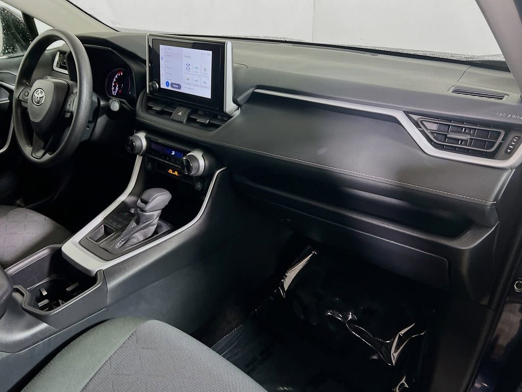 Certified 2025 Toyota RAV4 XLE image 25