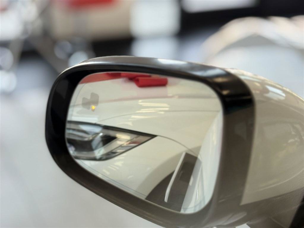 Used 2020 Jaguar I-PACE HSE AWD/4WD image 16