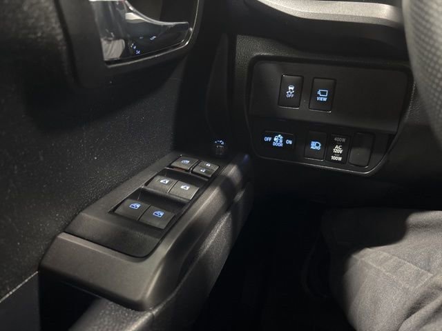 Used 2023 Toyota Tacoma image 17