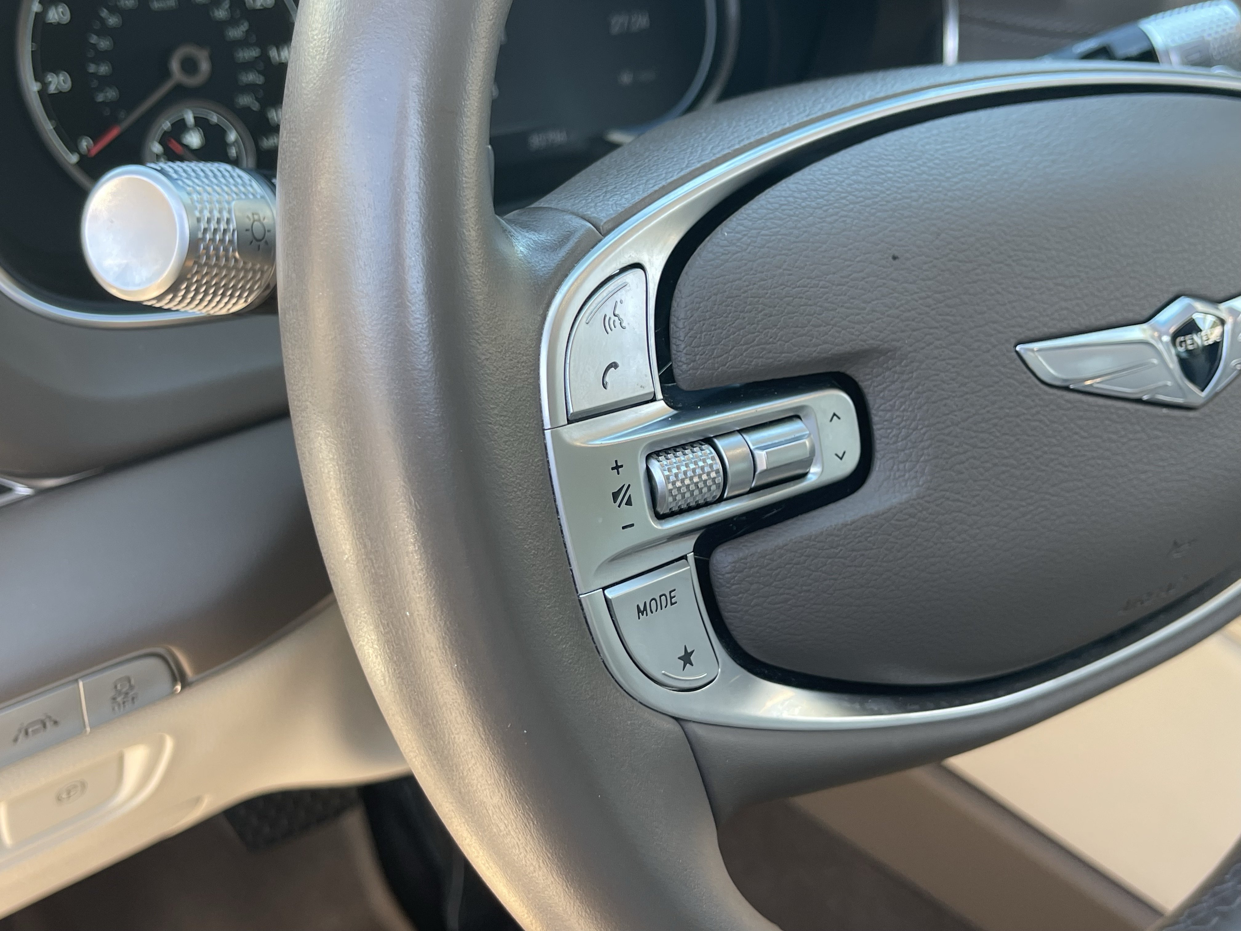 Used 2021 Genesis GV80 3.5T w/ Advanced Package 06 AWD/4WD image 23