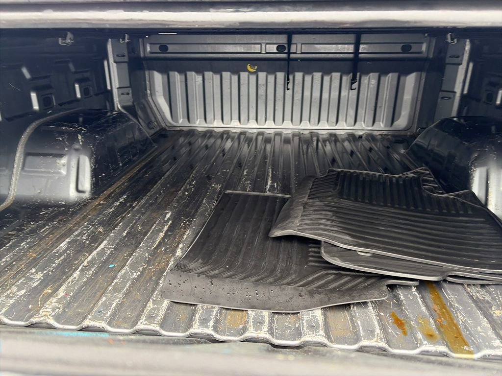 Used 2020 Chevrolet Silverado 1500 LT w/ All-Star Edition image 10