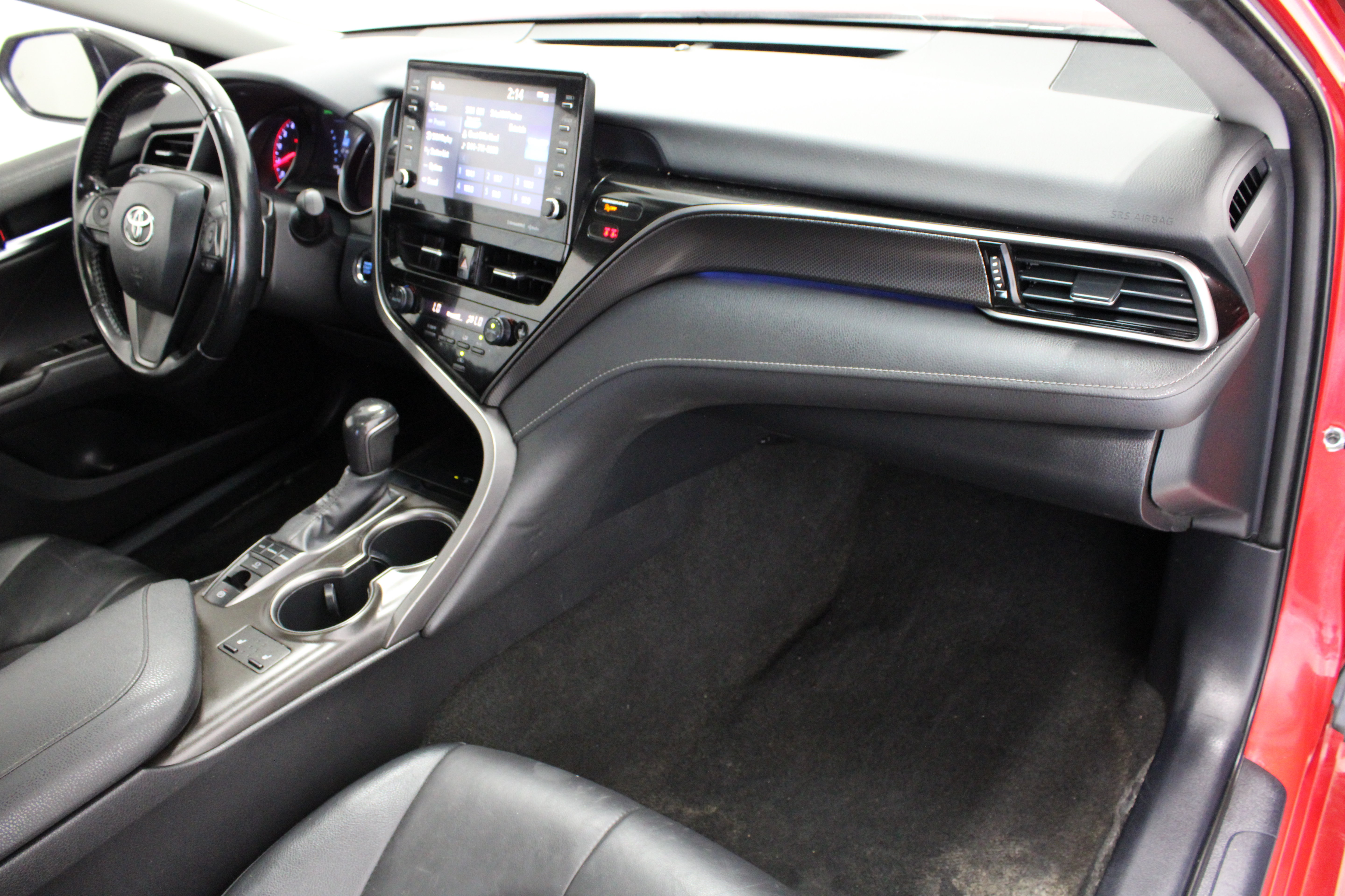 Used 2022 Toyota Camry XSE FWD image 37
