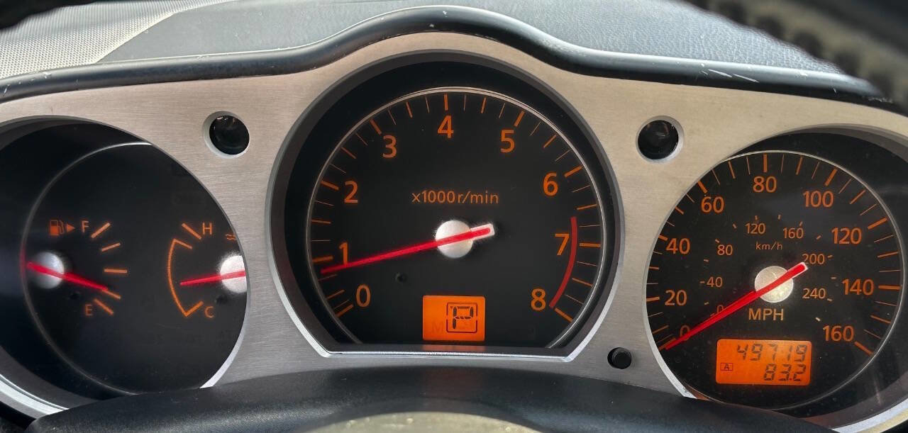 Used 2006 Nissan 350Z Touring w/ (N93) Cargo Convenience Pkg image 16