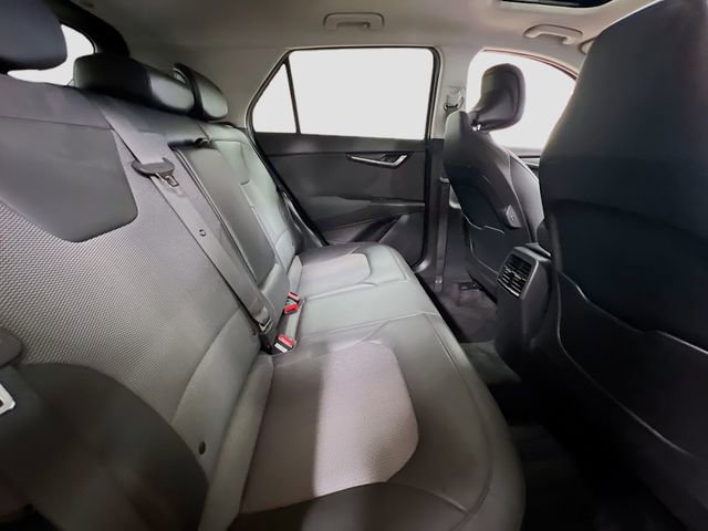 Certified 2023 Kia Niro EX Touring image 29