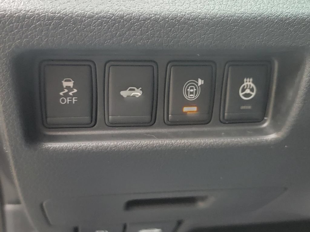 Used 2015 Nissan Altima 3.5 SL FWD image 33