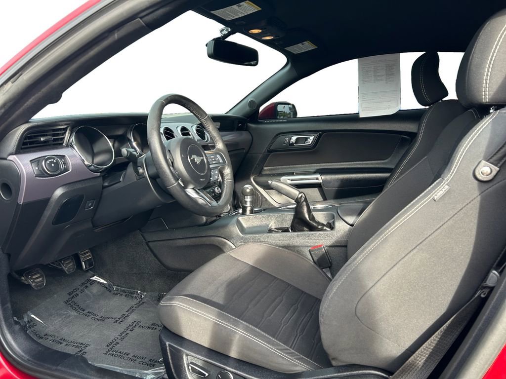 Used 2016 Ford Mustang GT image 9