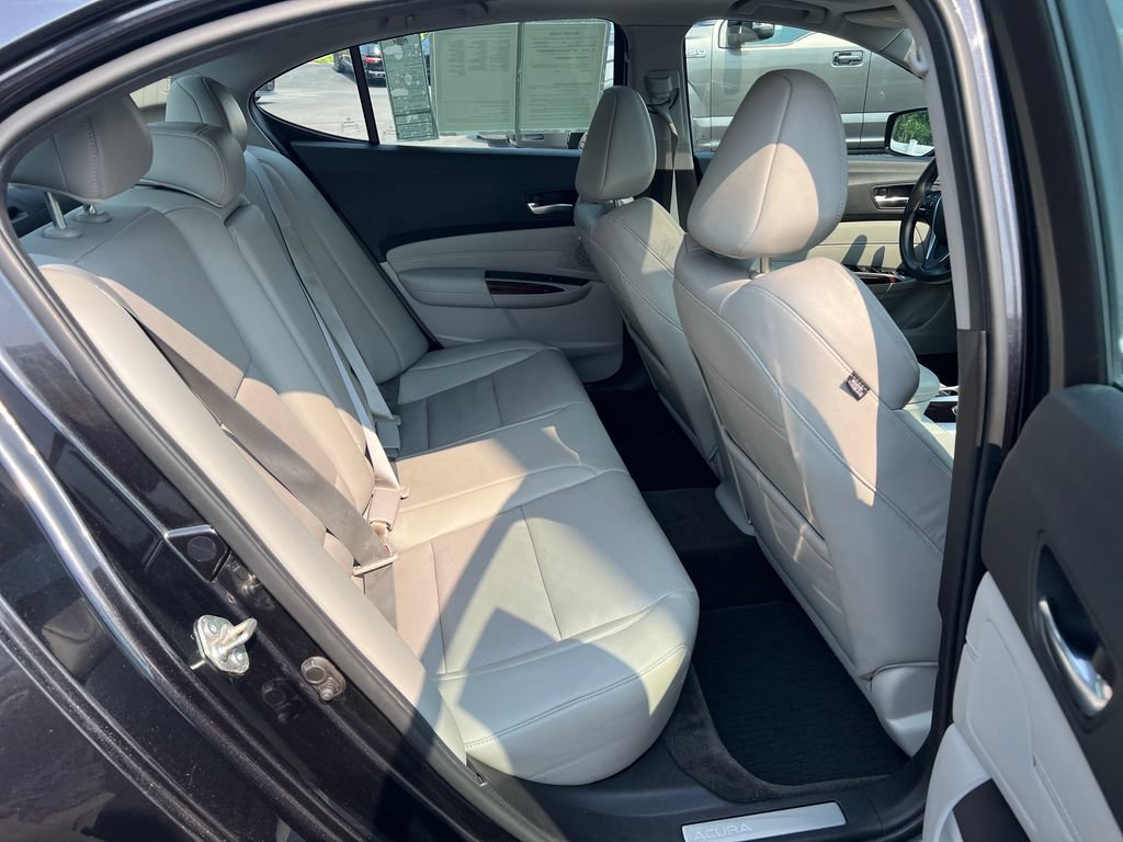Used 2015 Acura TLX V6 w/ Technology Package FWD image 39