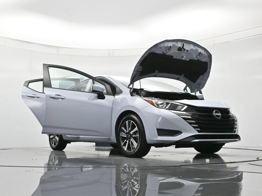 Used 2024 Nissan Versa SV FWD image 49