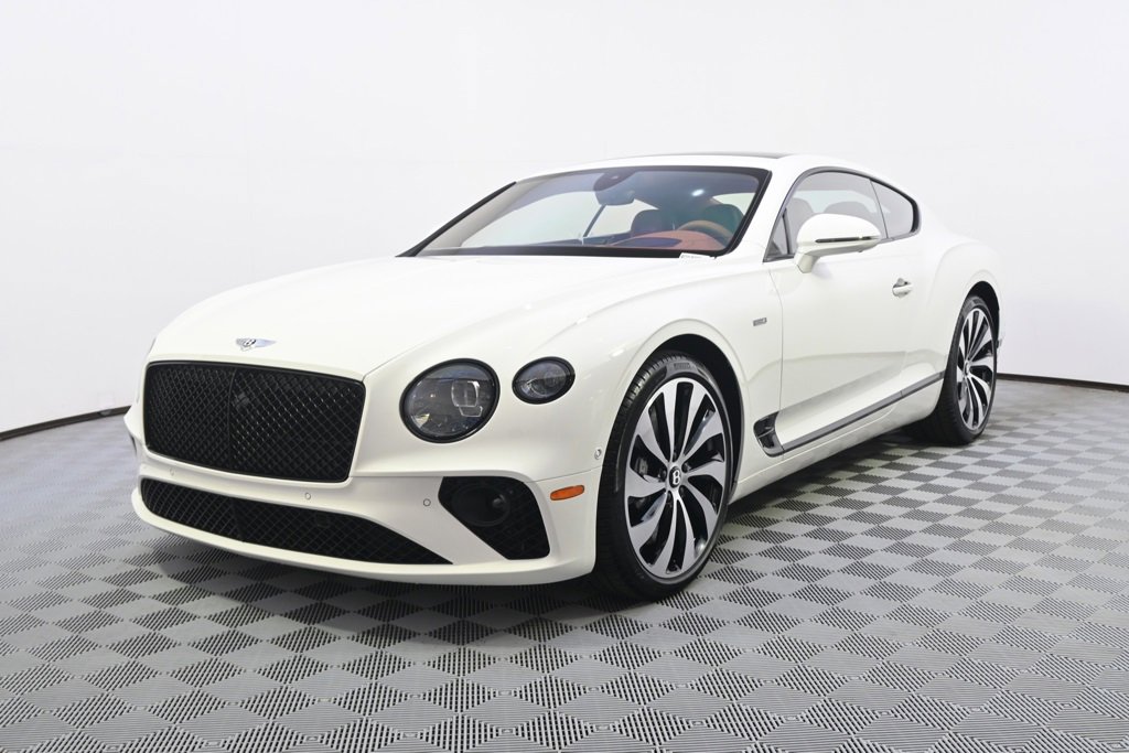 Used 2024 Bentley Continental GT image 1