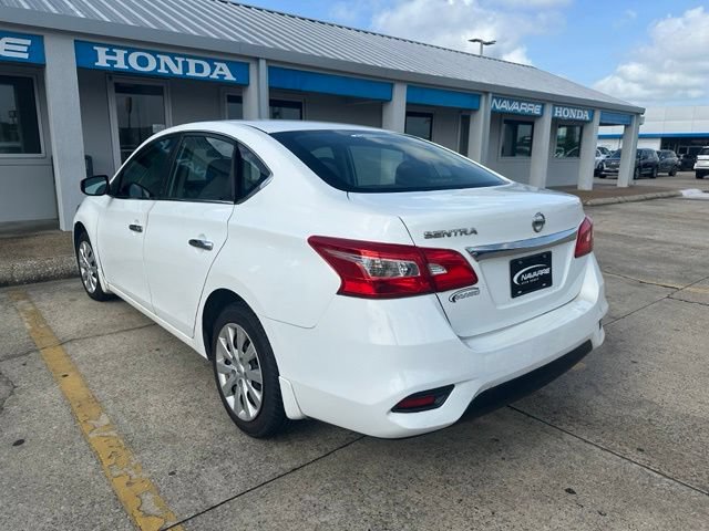 Used 2017 Nissan Sentra S FWD image 5