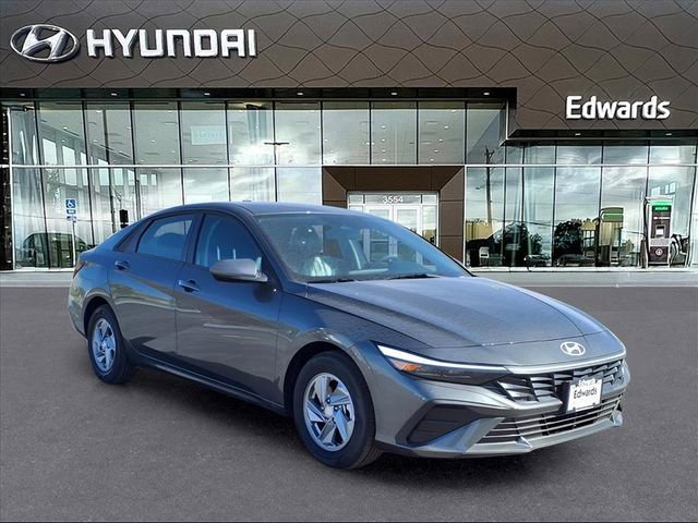New 2025 Hyundai Elantra SE image 10