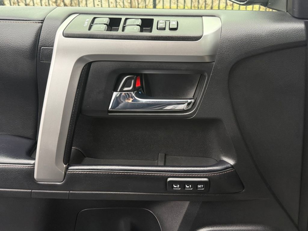 Used 2023 Toyota 4Runner Limited image 17