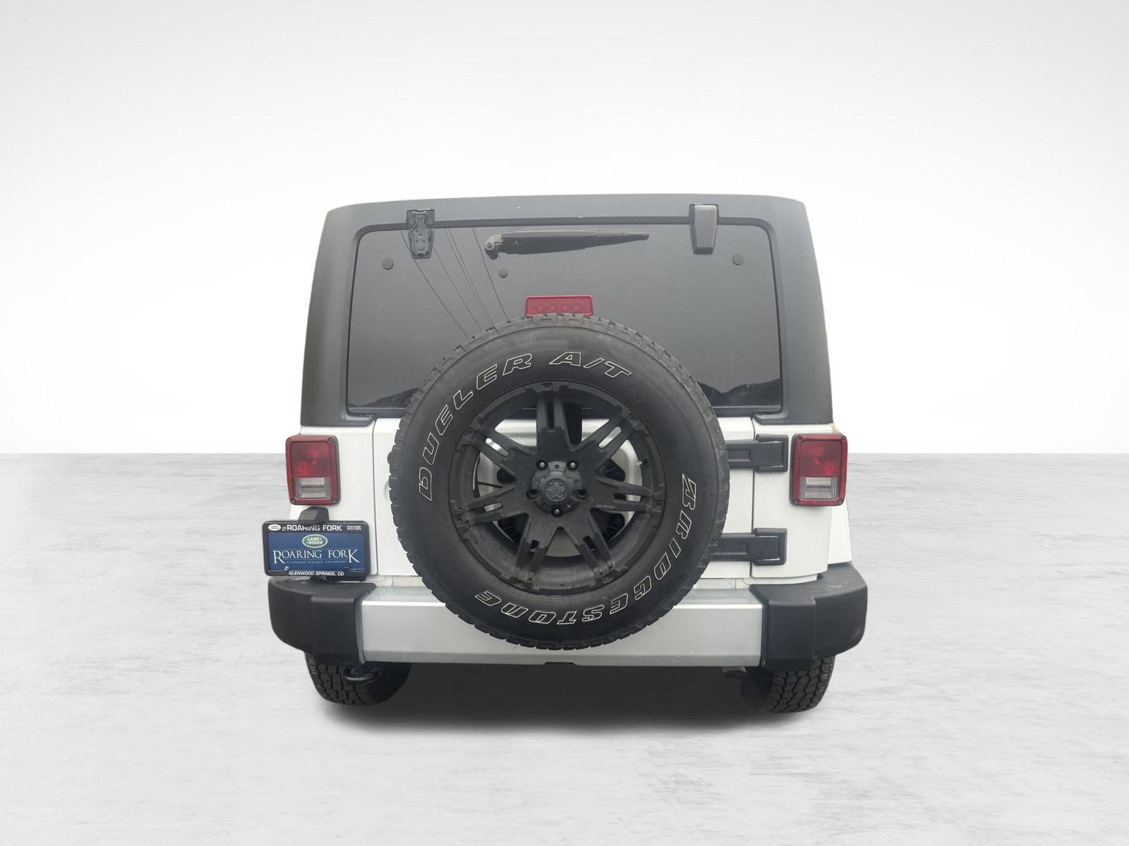 Used 2013 Jeep Wrangler Unlimited Sahara image 10