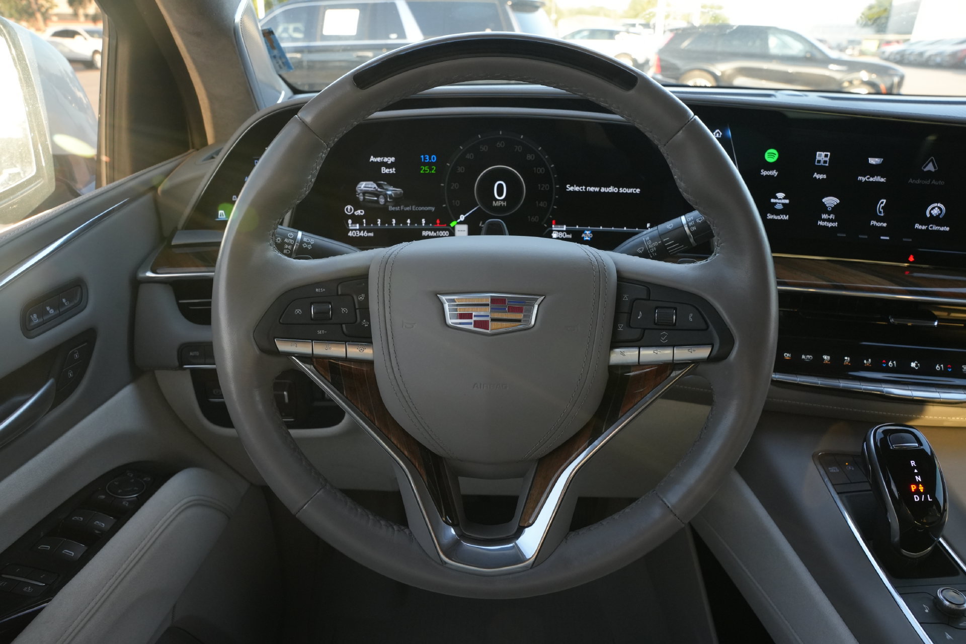 Certified 2024 Cadillac Escalade ESV Sport Platinum w/ LPO, ONYX Package AWD/4WD image 8