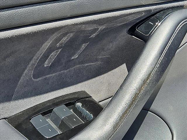 Used 2018 Tesla Model 3 Mid Range RWD image 12
