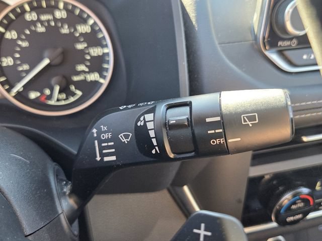 Used 2023 Nissan Rogue SV FWD image 30