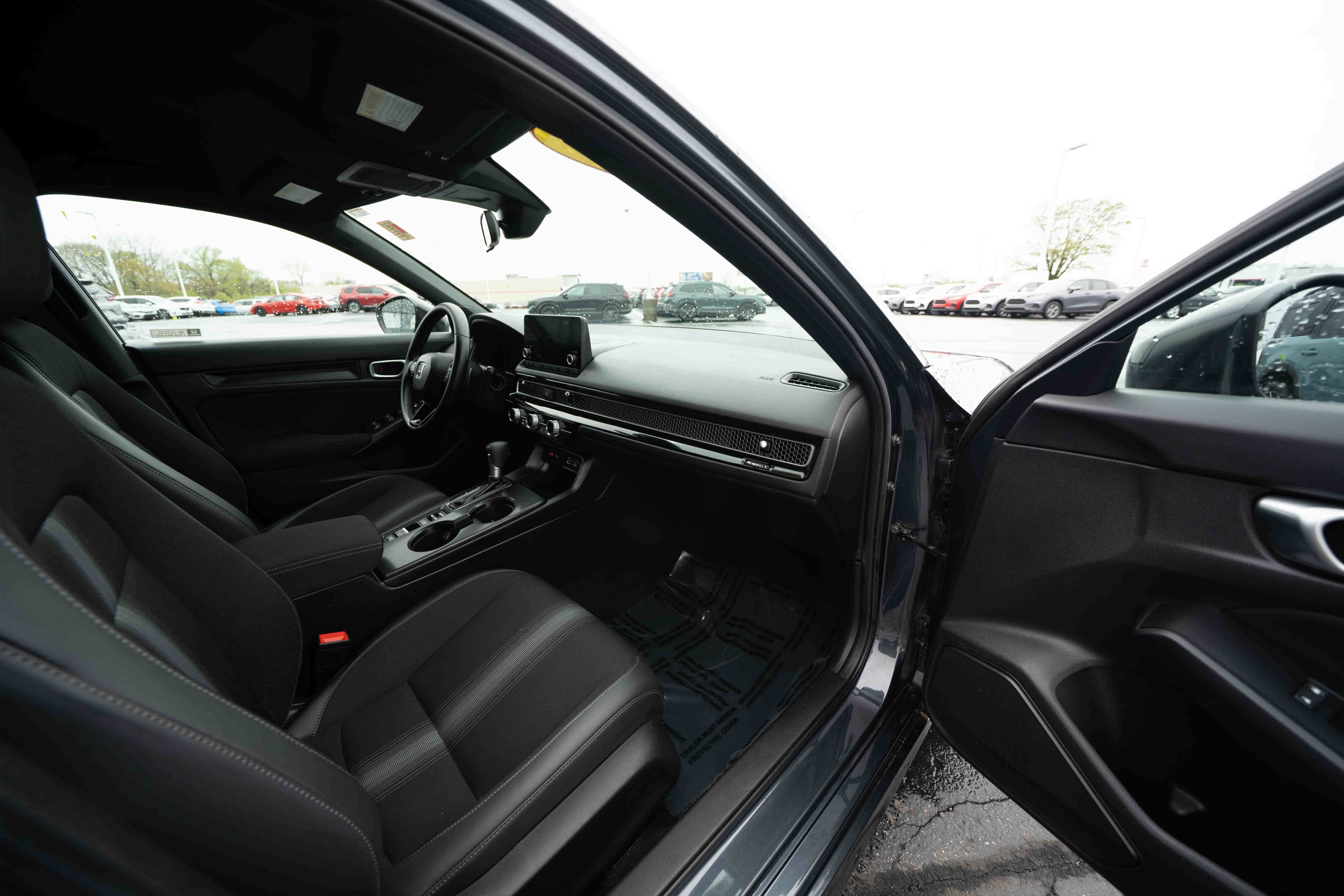 Used 2024 Honda Civic Sport image 25