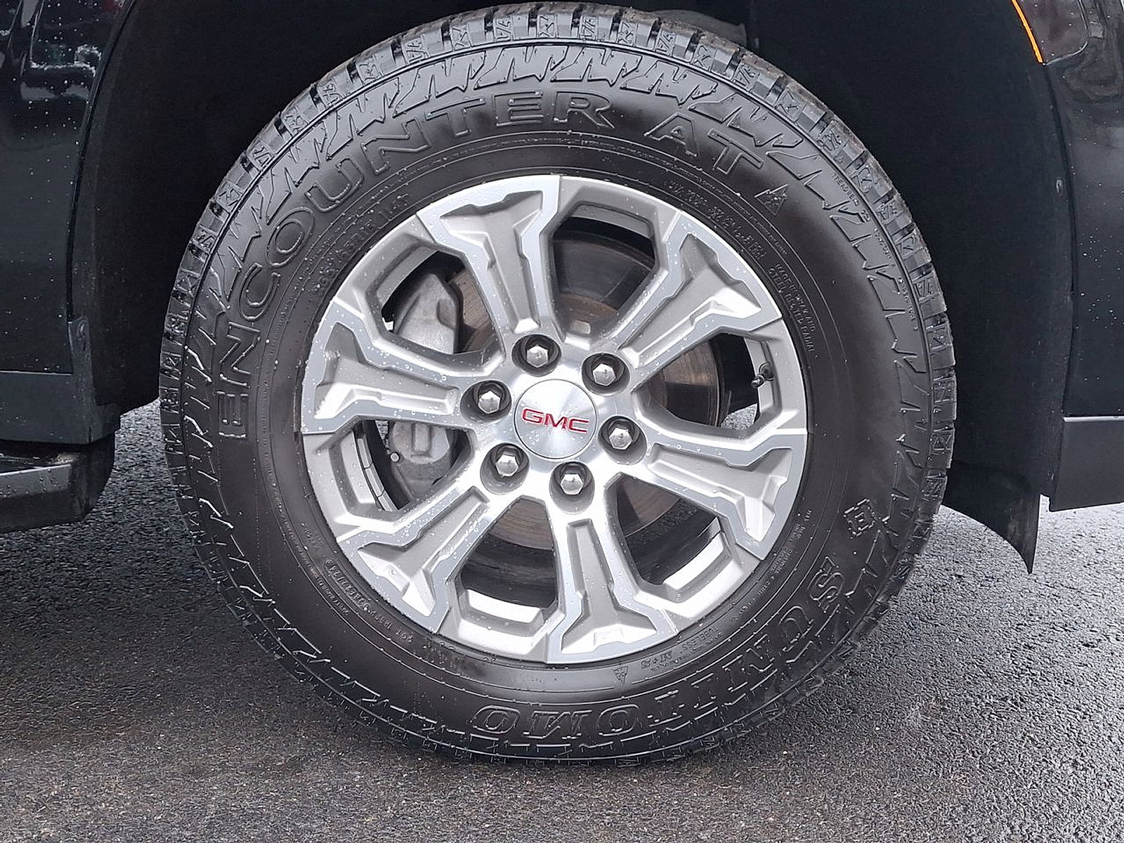 Certified 2022 GMC Yukon SLE w/ Gmc Pro Safety Plus Package image 27