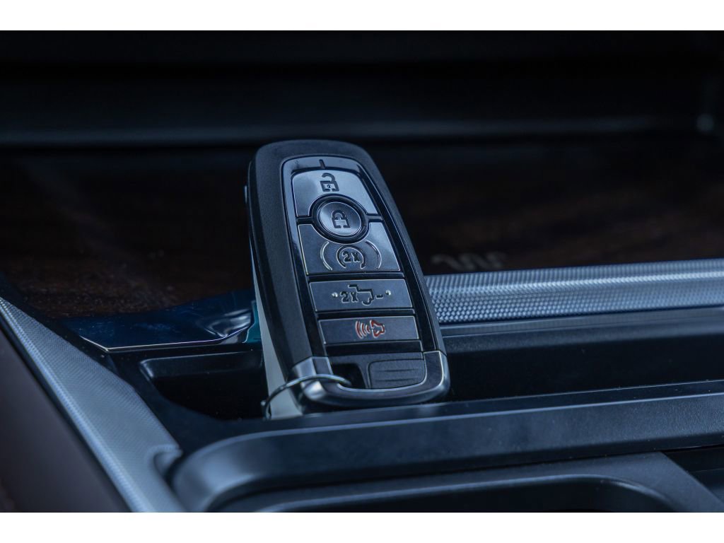 New 2025 Ford F350 King Ranch image 29