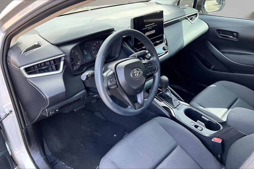 Used 2023 Toyota Corolla LE FWD image 18