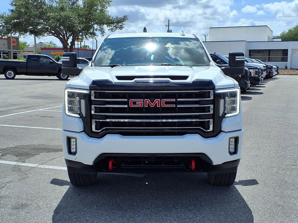 Used 2022 GMC Sierra 2500 AT4 AWD/4WD image 2