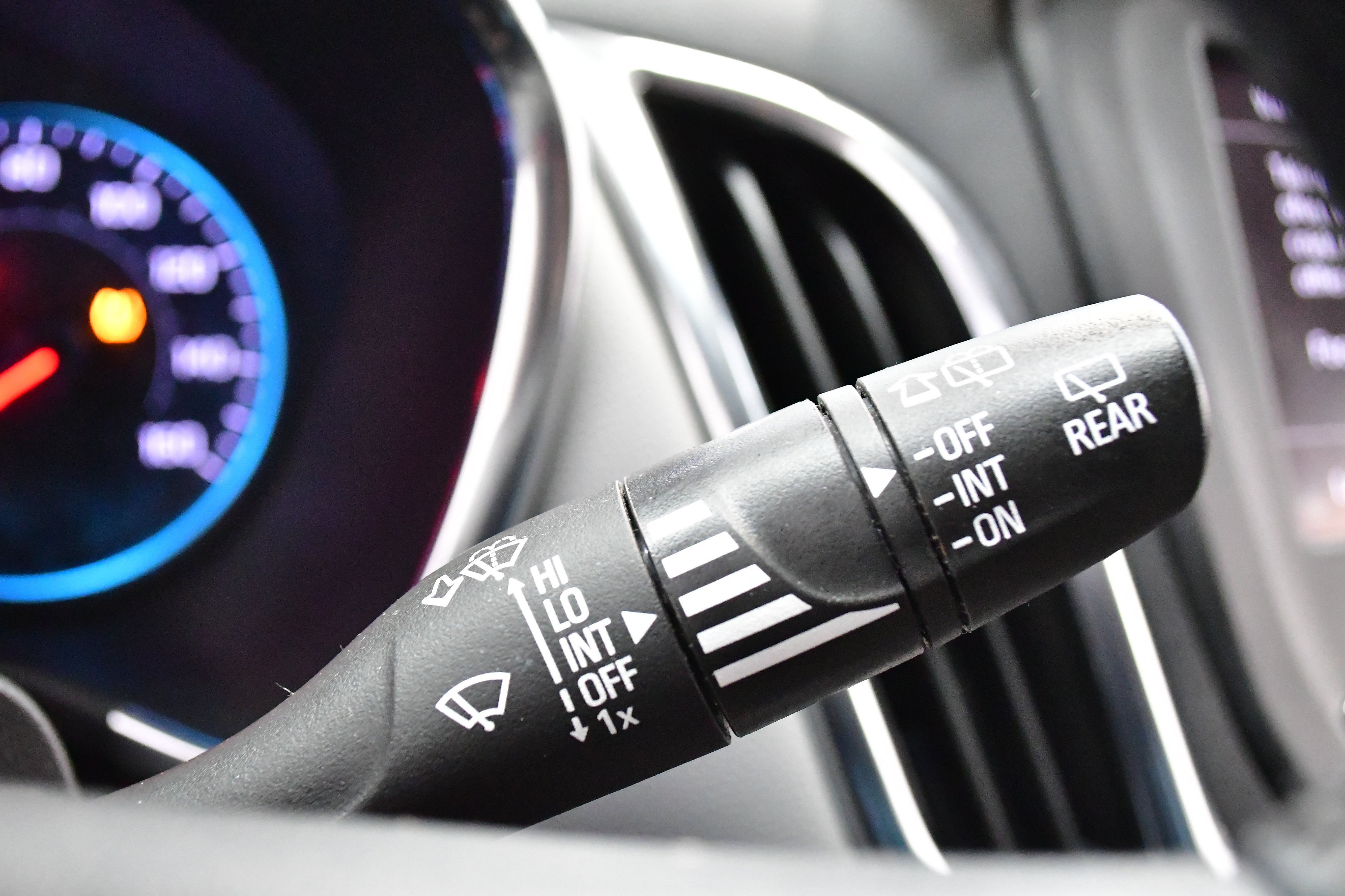 Used 2024 Chevrolet Equinox LT image 22