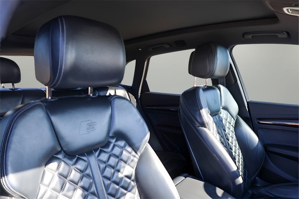 Used 2023 Audi SQ5 Prestige w/ Prestige Package image 21