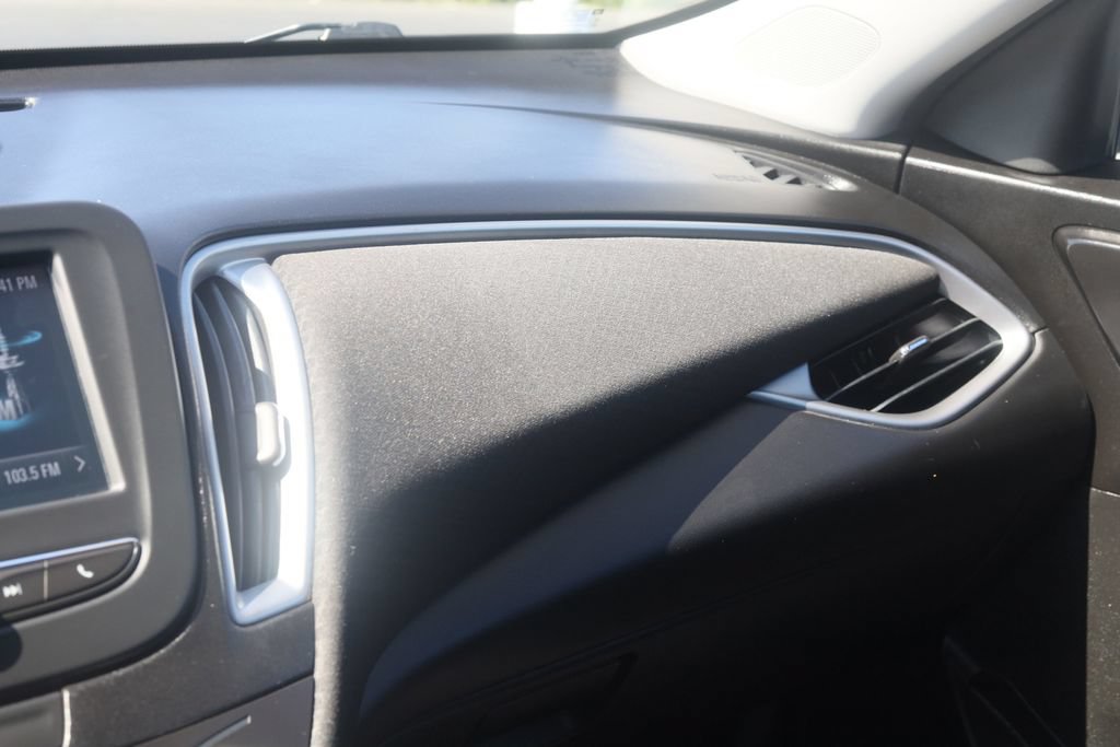 Used 2018 Chevrolet Malibu LS FWD image 19