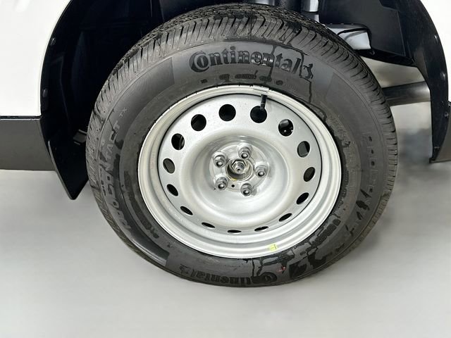 New 2026 Ford Maverick XL w/ 4K Tow Package image 28