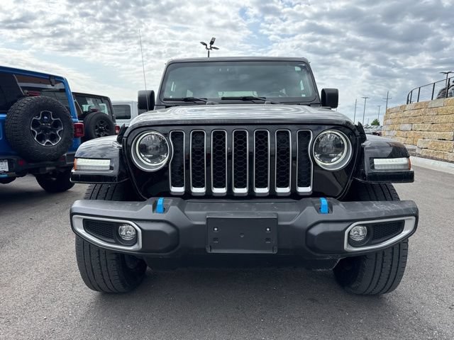 Used 2023 Jeep Wrangler Unlimited Sahara w/ Cold Weather Group AWD/4WD image 7