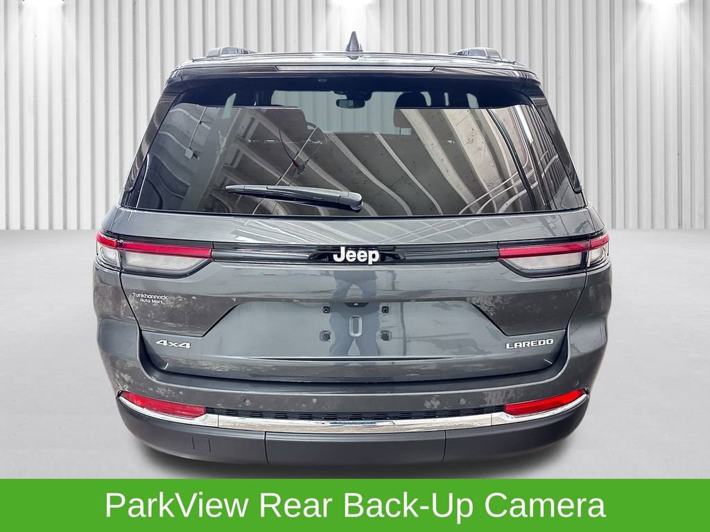 Certified 2024 Jeep Grand Cherokee Laredo w/ Trailer Tow Package image 9