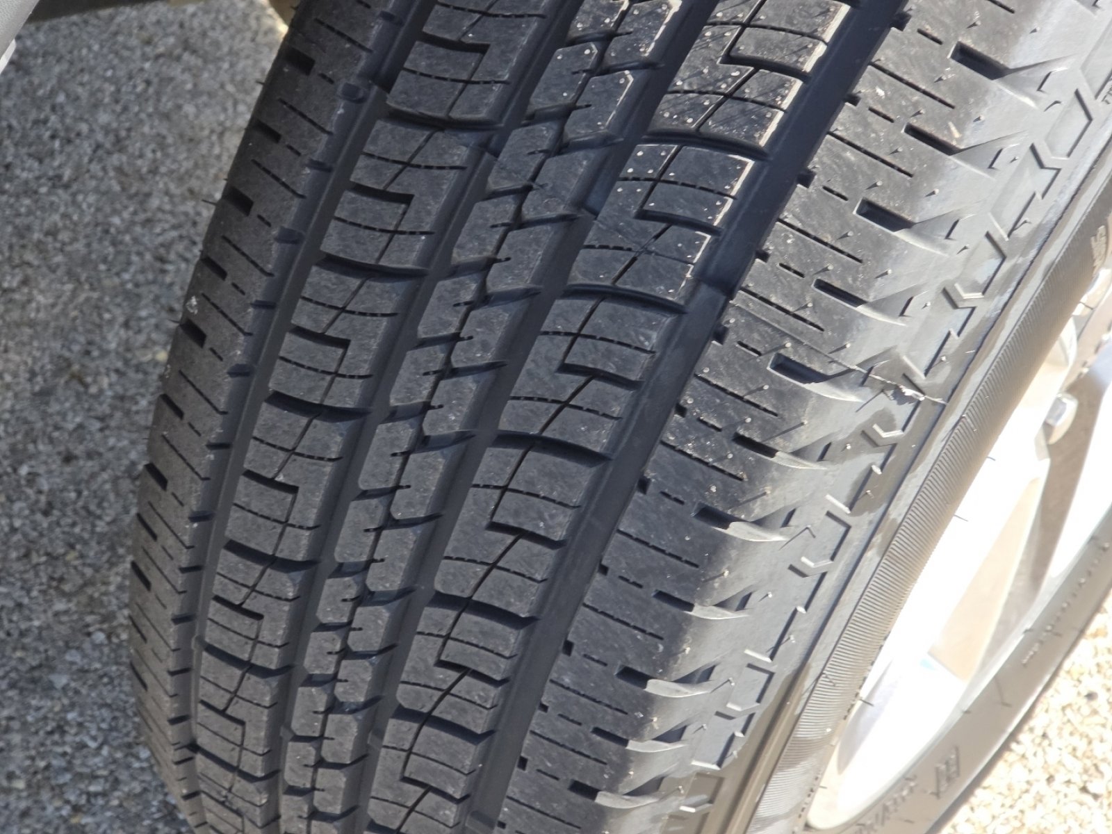 Used 2018 Jeep Wrangler Unlimited Sahara image 10