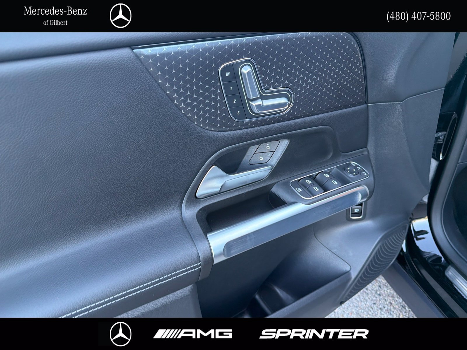 Used 2026 Mercedes-Benz GLB 250 image 12