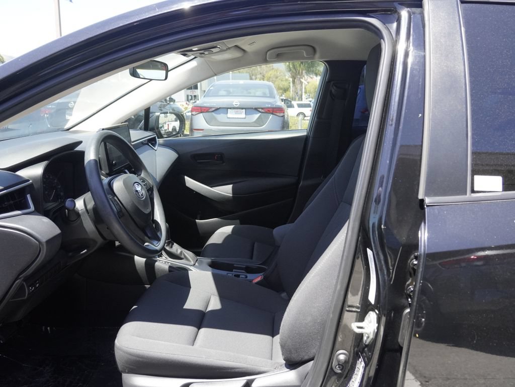 Used 2023 Toyota Corolla LE FWD image 18