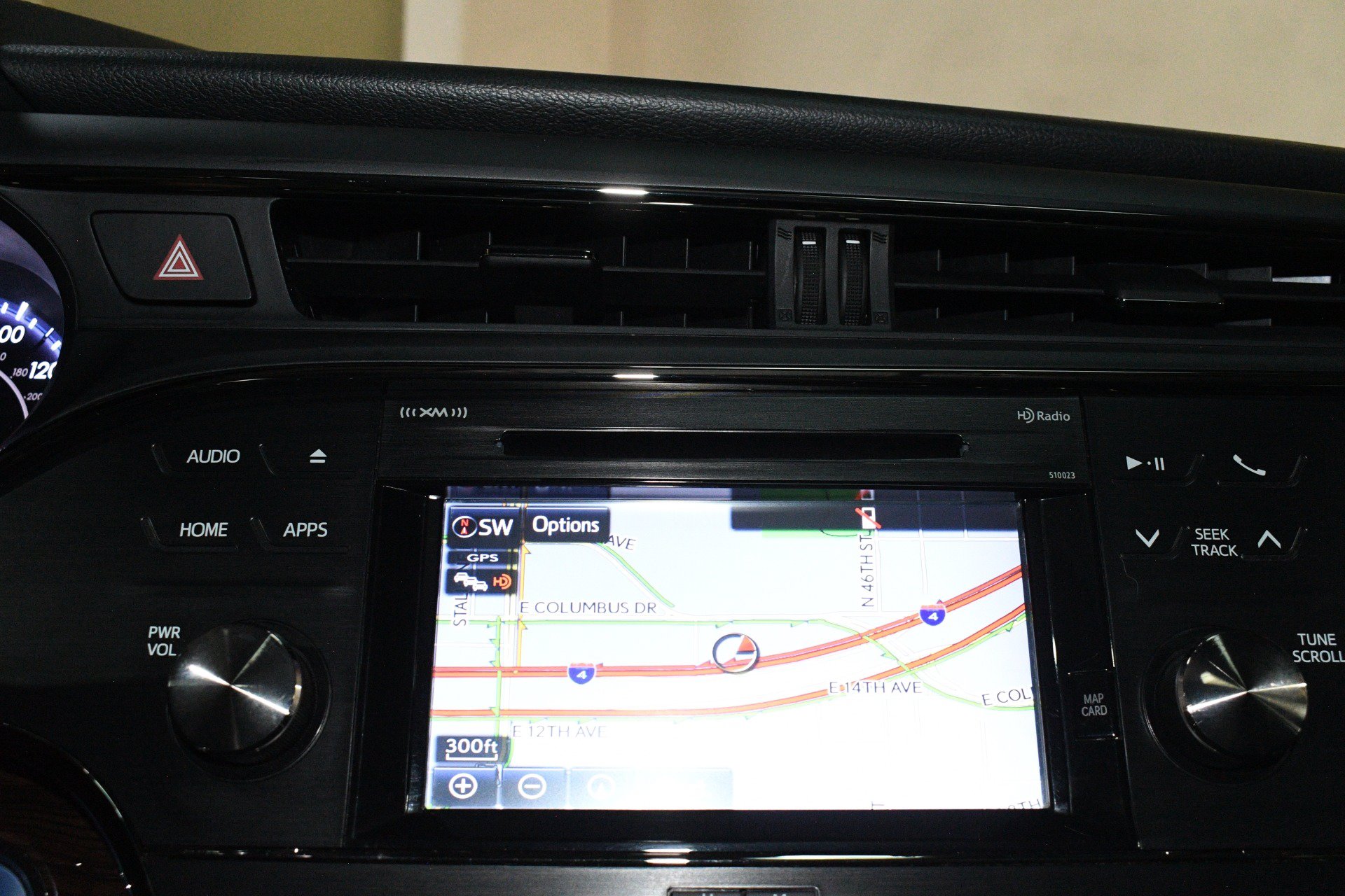 Used 2015 Toyota Avalon XLE Touring FWD image 33