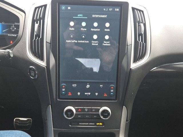 Used 2022 Ford Edge ST-Line w/ Class II Trailer Tow Package image 32